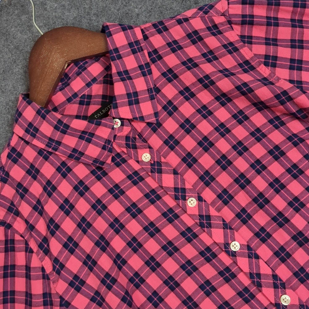Talbots Womens Medium Pink Navy Blue Plaid Check Button Down Long Sleeve Shirt